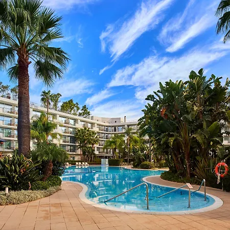 Sol Principe Торремолинос